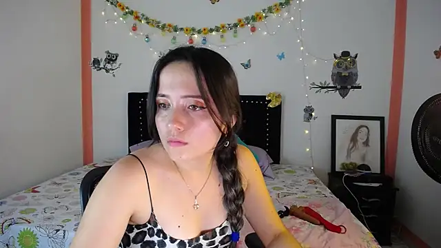 naughty girl 4u online show from 02.17.25