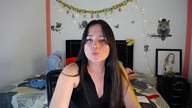 naughty girl 4u online show from 03.08.25