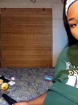 Aaaliyah445 online show from 10.19.25