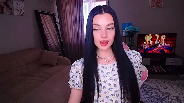 Snapshot of __Malika__ chatting on 05.04.26 Malika online show from 05.04.26