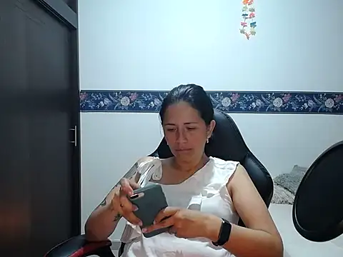 sharoon cheerry online show from 09.10.25