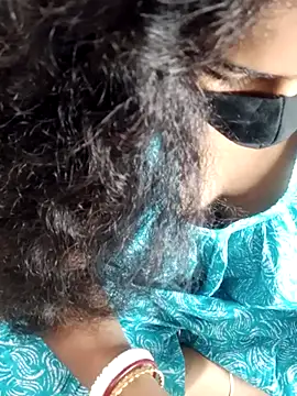 Snapshot of Bengali-boudi chatting on 05.04.26 Bengali-boudi online show from 05.04.26