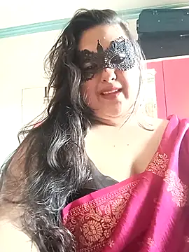 Snapshot of AgniPriya chatting on 05.08.26 AgniPriya online show from 05.08.26