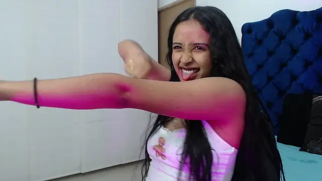 Lili666  online show from 10.28.25