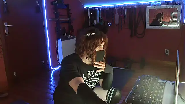 Ginny-the-bdsm-nympho online show from 04.16.26