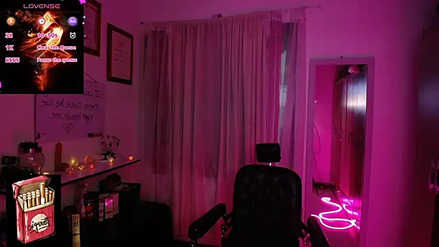 Misslana wn1 online show from 10.17.25