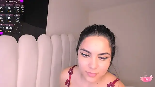 nahla jameel online show from 12.11.24