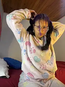 Hathorlove online show from 02.14.25