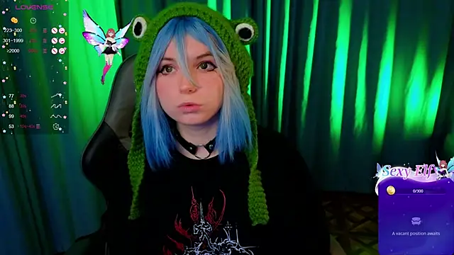 Snapshot of zelda_1 chatting on 12.21.24 zelda 1 online show from 12.21.24