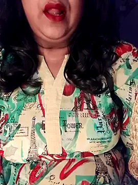 Snapshot of sassy_horny chatting on 02.15.25 sassy horny online show from 02.15.25