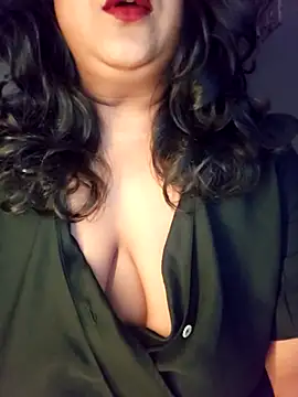 Snapshot of sassy_horny chatting on 02.21.25 sassy horny online show from 02.21.25