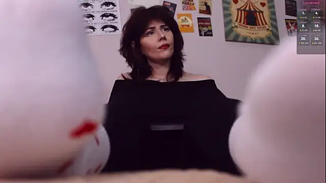 Snapshot of Luna_Blake chatting on 02.19.26 Luna Blake online show from 02.19.26