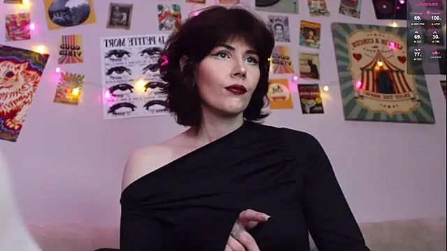 Snapshot of Luna_Blake chatting on 03.22.26 Luna Blake online show from 03.22.26