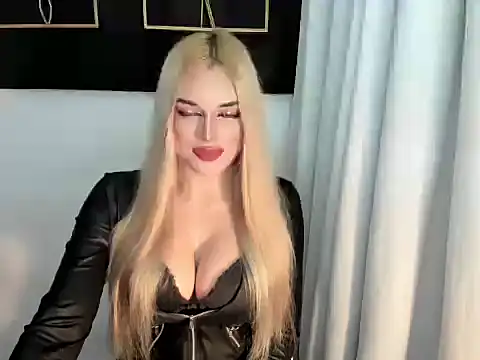 hotstellacumxxx online show from 10.11.25