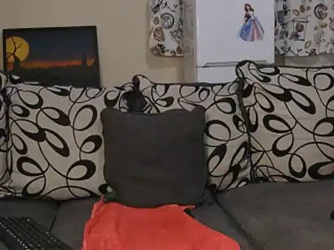 DollyPerryXX online show from 02.01.25