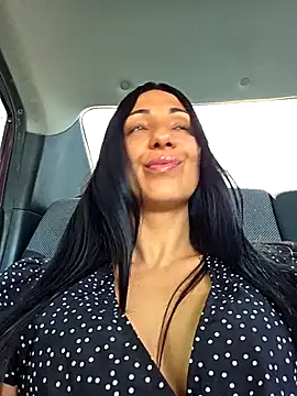 Snapshot of LeticiaWoods chatting on 06.12.26 LeticiaWoods online show from 06.12.26