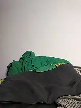 Snapshot of kgltintan chatting on 12.21.24 kgltintan online show from 12.21.24