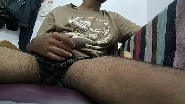 Im Aryan online show from 10.26.25