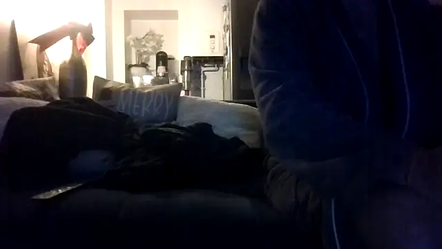 Snapshot of lololaland chatting on 11.15.25 lololaland online show from 11.15.25