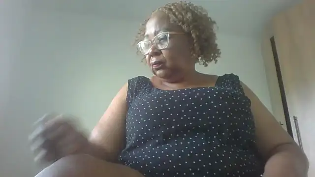 KinkyRicoSaisyours online show from 09.13.25