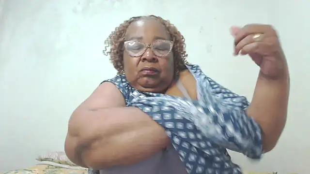 KinkyRicoSaisyours online show from 09.20.25