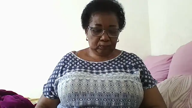 KinkyRicoSaisyours online show from 04.10.26