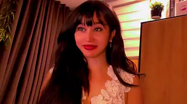 Snapshot of YOURCRISTINAS chatting on 12.16.24 YOURCRISTINAS online show from 12.16.24