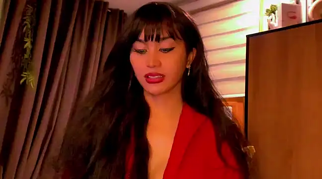 Snapshot of YOURCRISTINAS chatting on 02.25.25 YOURCRISTINAS online show from 02.25.25