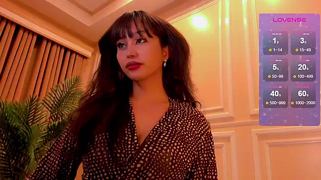 Snapshot of YOURCRISTINAS chatting on 01.19.26 YOURCRISTINAS online show from 01.19.26