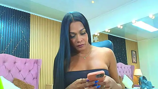 Snapshot of BARBIE_BROWNN chatting on 05.28.26 BARBIE BROWNN online show from 05.28.26