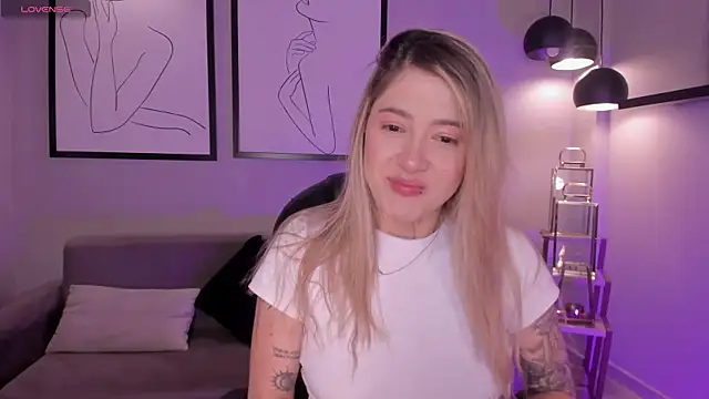 EveBensonX online show from 01.13.26