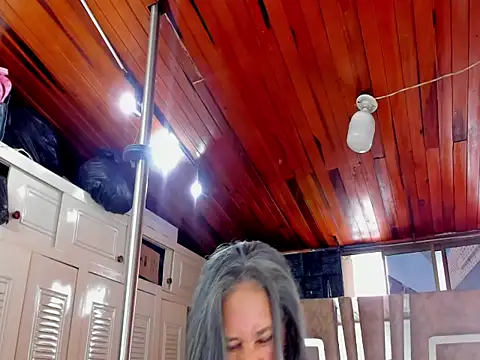 cute sassy online show from 09.28.25