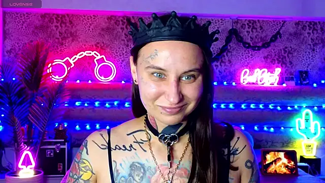 Cool Freak  online show from 01.11.26