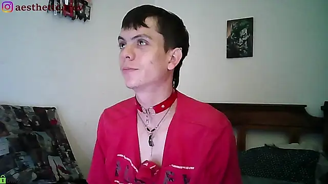 Snapshot of Twink_Temptation chatting on 01.05.25 Twink Temptation online show from 01.05.25