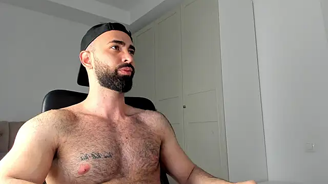 MichaelMasterss online show from 04.05.26