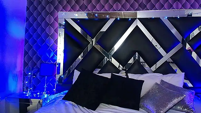 victoriaa lee  online show from 03.19.26