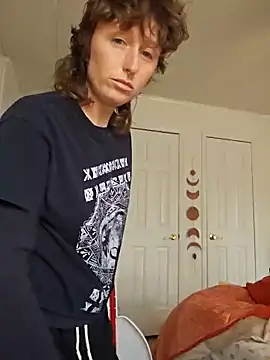 mossy kiss online show from 02.22.25