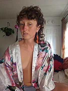 mossy kiss online show from 11.01.25