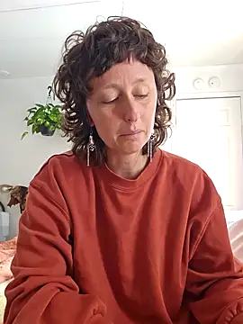 mossy kiss online show from 02.01.26