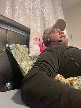 Snapshot of Cristian-Brayan chatting on 02.10.26 Cristian-Brayan online show from 02.10.26