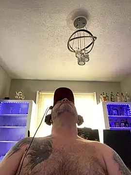 Snapshot of Cristian-Brayan chatting on 02.19.26 Cristian-Brayan online show from 02.19.26