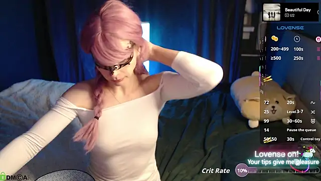 strawberry muffin online show from 05.13.26