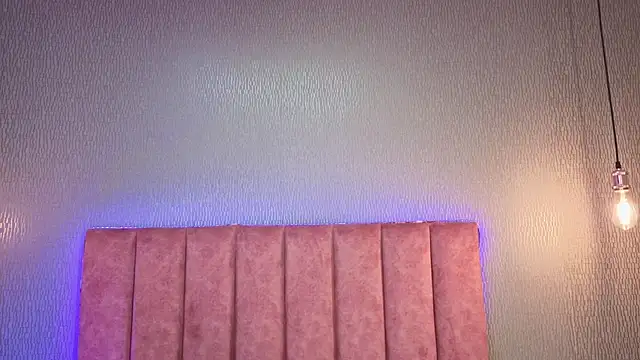 Alexa Thaylor  online show from 01.13.26