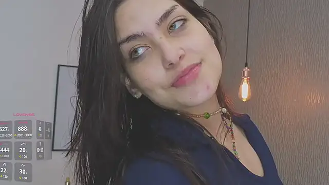 Snapshot of Alexa_Thaylor_ chatting on 05.06.26 Alexa Thaylor online show from 05.06.26
