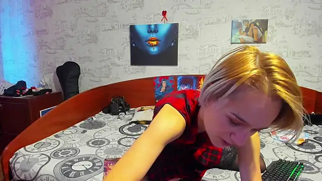 KagamiTayga online show from 03.16.25