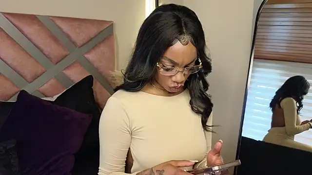 emely brandon online show from 03.14.25