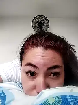 katha steele  online show from 12.08.24