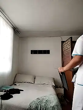 katha steele  online show from 02.13.25