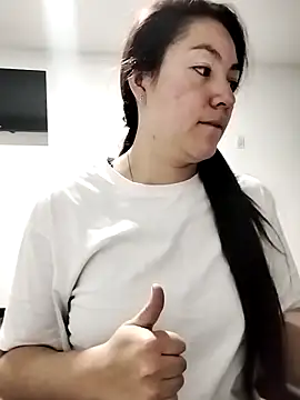 katha steele  online show from 09.13.25