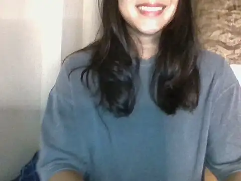 Snapshot of _smiling4u_ chatting on 06.01.26 smiling4u online show from 06.01.26